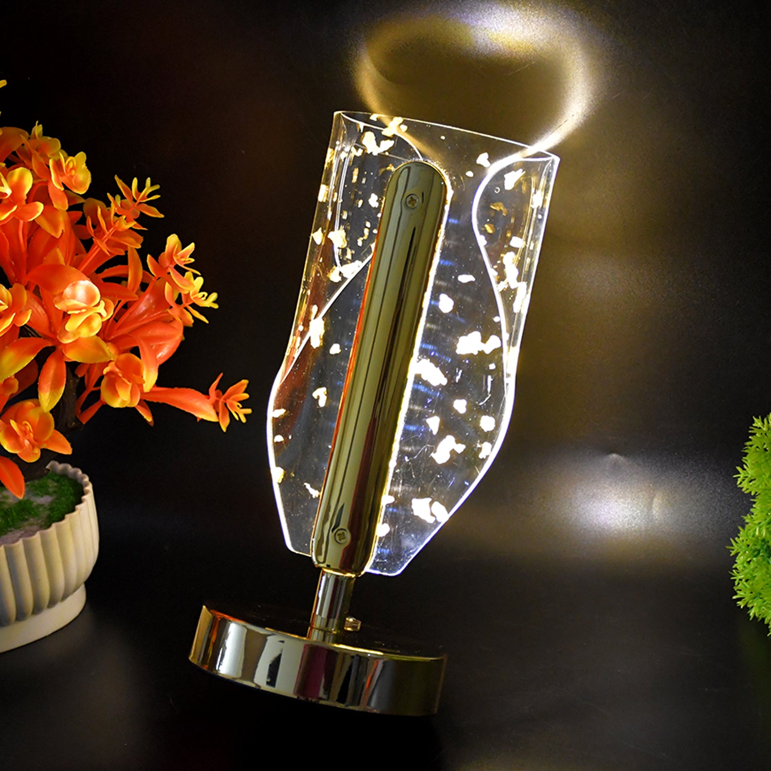 Luxury Golden Leaf Design Crystal Table Lamp (1 Pc)
