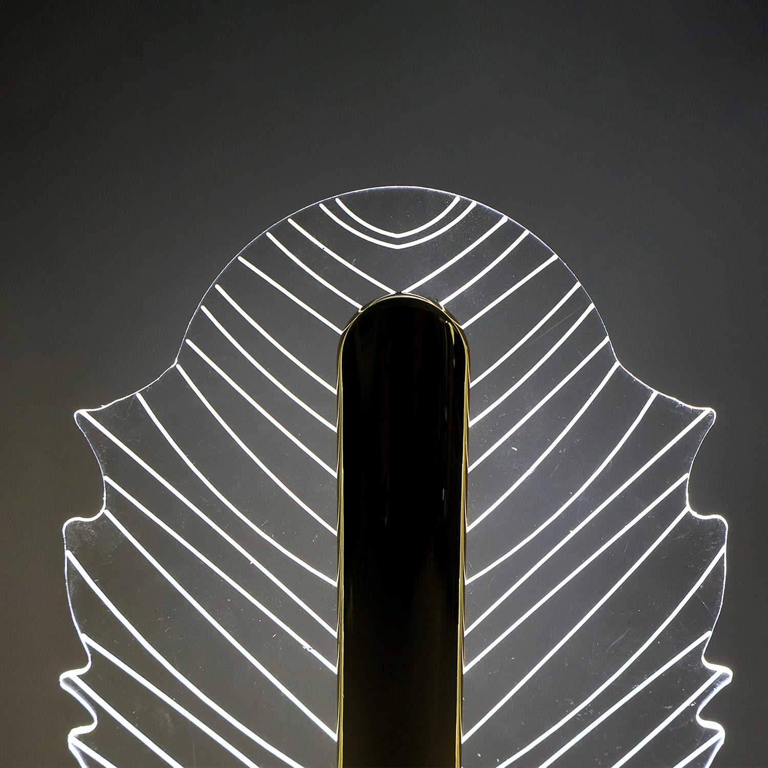 Premium Leaf Shape Crystal Table Lamp (1 Pc)